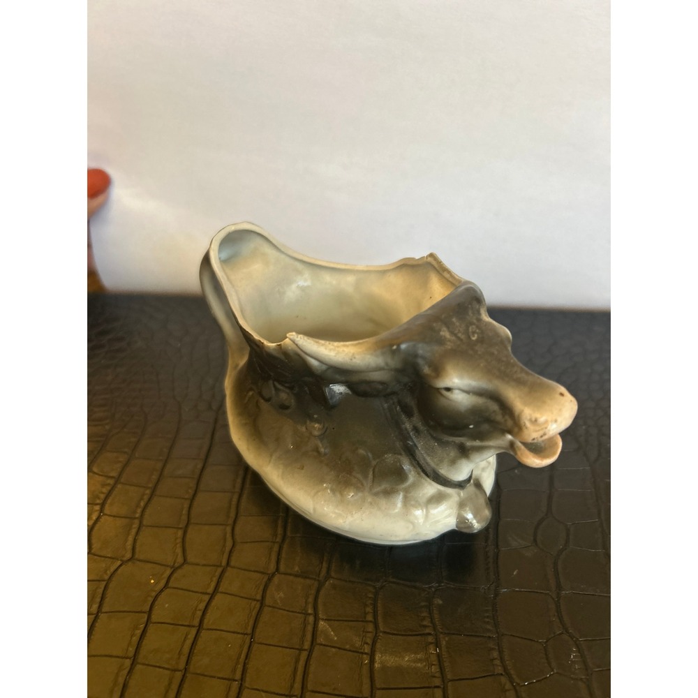 Vintage Ceramic Water Buffalo Creamer Pitcher Grey White Farmhouse Country Decor - Picture 2 of 5